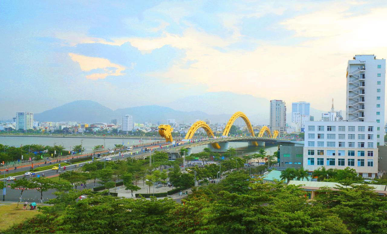 Forever Hotel Da Nang Bagian luar foto